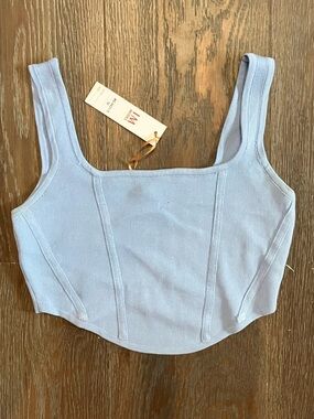 Cropped tank nwt